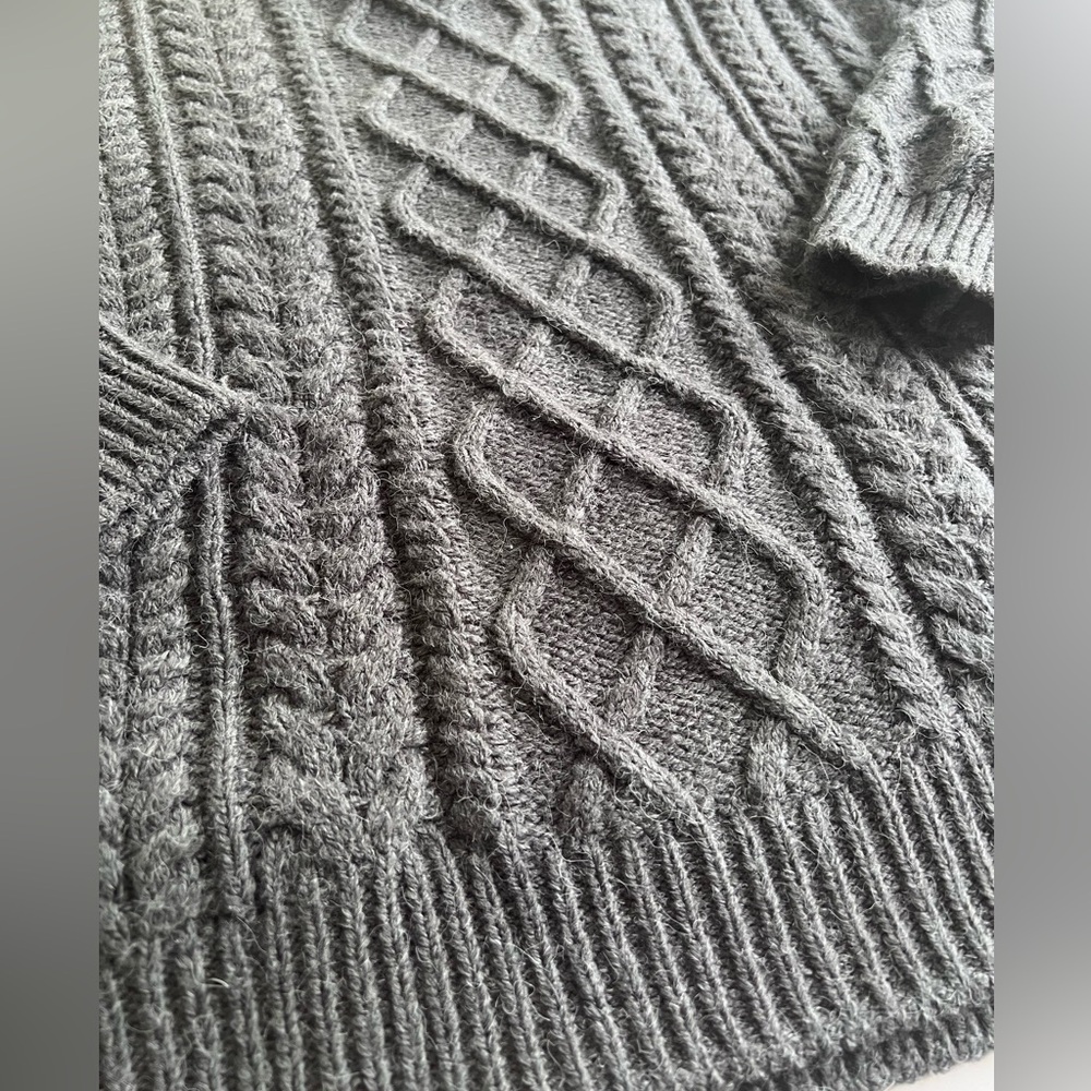Canadiana Men's Quarter-Zip Cable Knit Sweater Size L - Picture 4 of 10